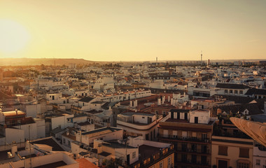 Fototapeta na wymiar couché de soleil sur Séville Espagne