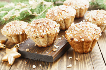 Muffins with almond
