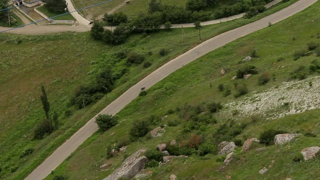 passes under a mountain bike