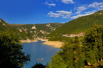 Fototapeta na wymiar Piva Canyon - Montenegro