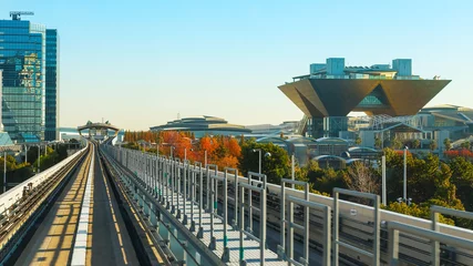 Fototapete Tokio Stadtbild von Yurikamome monorial in Odaiba, Tokio  © coward_lion
