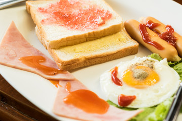 breakfast with fried eggs