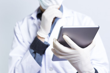 Sciencetist: Using Tablet for Searching