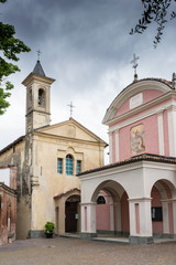 Obraz premium Small church in Barolo castle , Italy