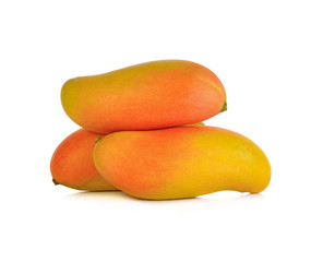 Fototapeta na wymiar Mango fruit isolated on white background