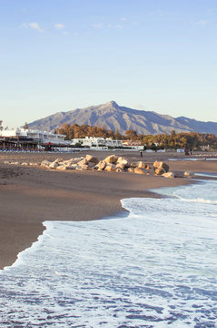 La concha, Marbella's mountain view from the beach