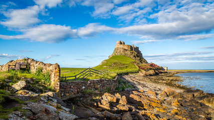 Naklejka premium Lindisfarne Castle on the Northumberland coast, England