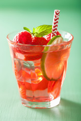 summer strawberry raspberry lemonade with lime and mint