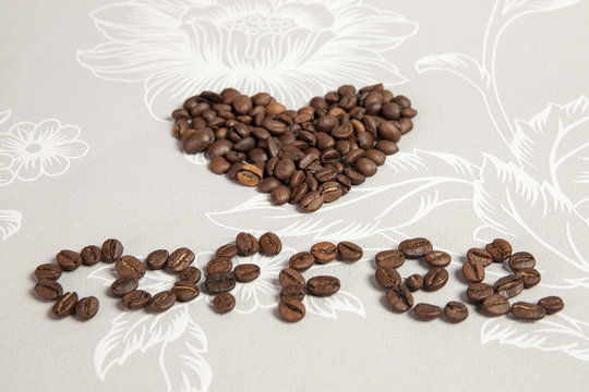 I love coffee beans, text with coffee beans
