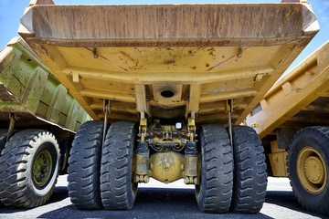 Obraz premium Heavy equipment mining dump truck suspension tires