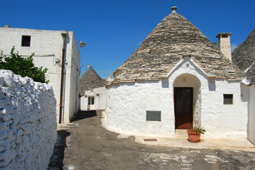 Fototapeta na wymiar In the heart of Trulli of Alberobello - Apulia - Italy