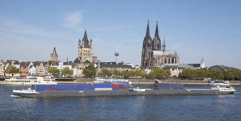 Groß St. Martin, Rhein und Kölner Dom, Köln