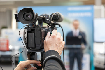News conference. Spokesman.