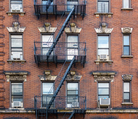 Fototapeta na wymiar Building facade in New York City