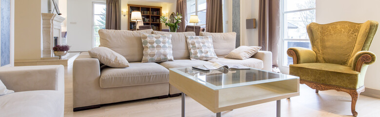 Stylish, family-friendly living room