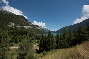Fototapeta na wymiar lake View from montains