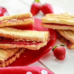 paille à la fraise 1