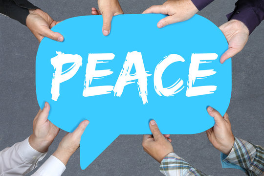 Gruppe Menschen halten Peace Frieden Friede