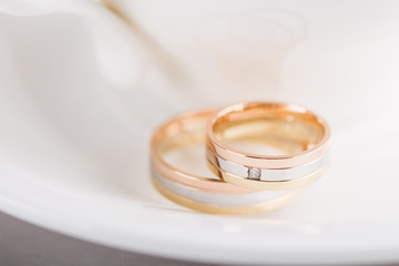 Three color golden wedding rings
