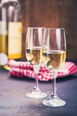 glass with white vine