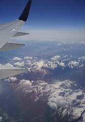 Obraz premium Flug über die Alpen