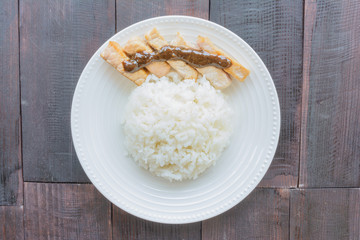Pure rice and grill pork with pepper sauce