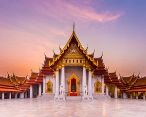 Papier Peint photo autocollant Lieu de culte The famous marble temple Benchamabophit from Bangkok, Thailand