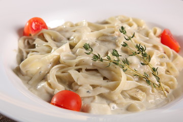 pasta with creamy cheese sauce