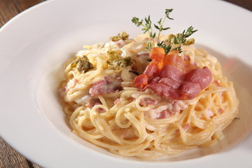 Spaghetti Carbonara with bacon