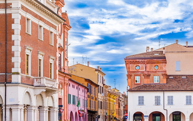 Fototapeta na wymiar colors of old buildings in Italy