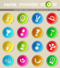 Medals and tropheys simply icons