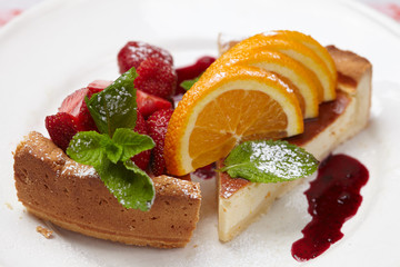 cheesecake with fruits