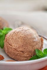 chocolate ice cream with almond