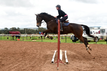 female show jumper