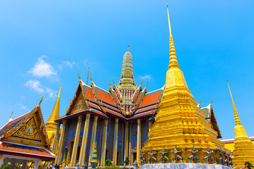 Fototapeta premium Wat Phra Kaeo in Bangkok, Thailand.