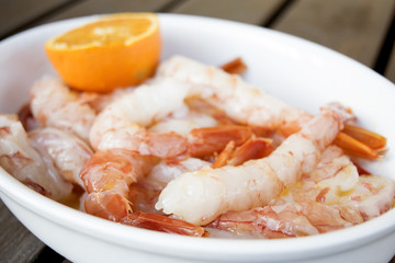 fresh king prawns with orange sauce