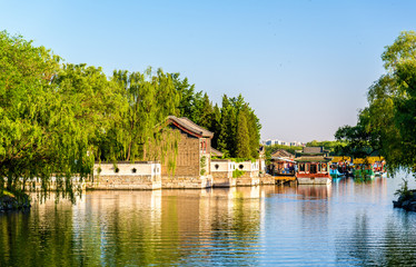 Fototapeta premium Kunming Lake at the Summer Palace in Beijing