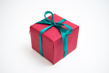 赤いプレゼント箱１