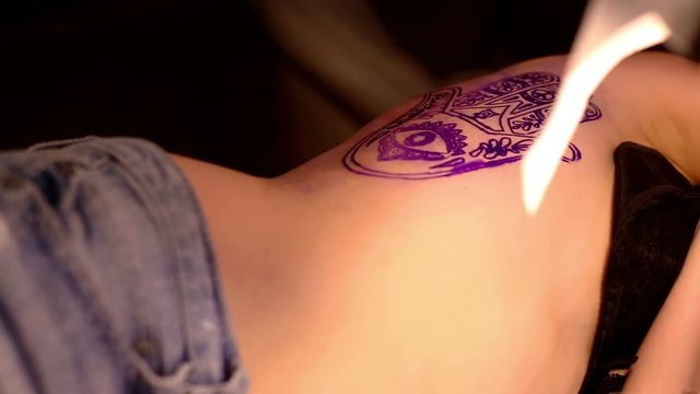 Making a tattoo
