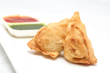 Singara Curry Puff