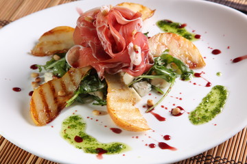 meat with grilled PEAR and pesto