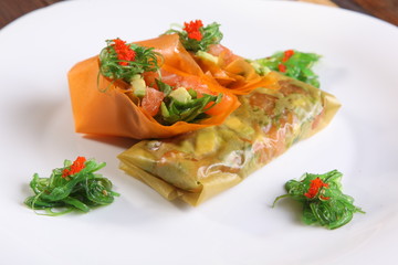 spring rolls with vegetables from the food paper