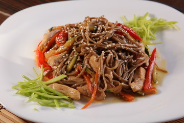 buckwheat noodles with chicken