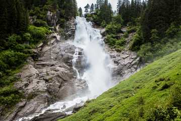 Fototapeta na wymiar Wasserfall Österreich
