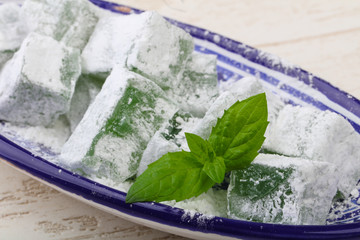 Mint lukum