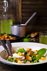 Salad with green peas