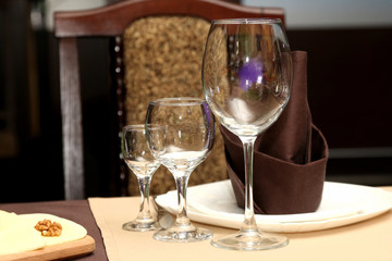 serving dishes on the table in the restaurant