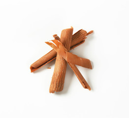 milk chocolate shavings