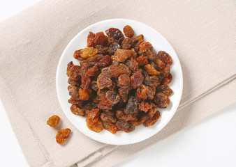 plate of raisins