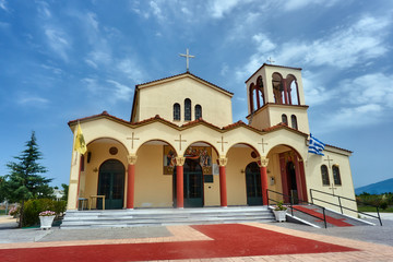 Fototapeta na wymiar facade of the orthodox church in Greece.